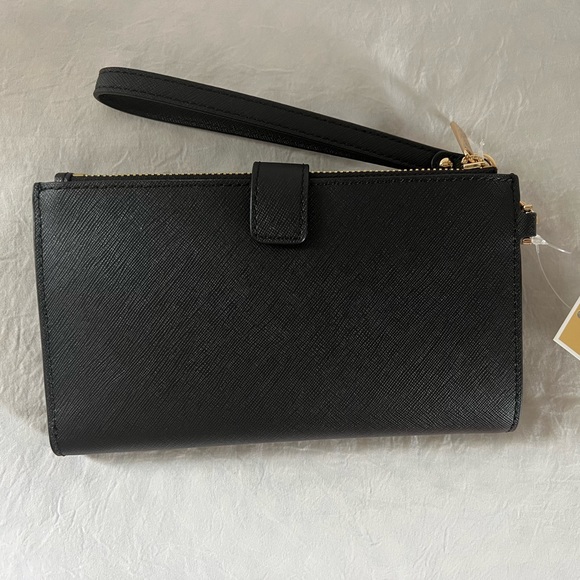 Michael Kors Lg Jet Set Double Zip Wristlet - Picture 3 of 8